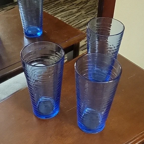 Libbey blue Sirrus set of 3 drinking glasses. Highly desirable. No call outs - Picture 2 of 7